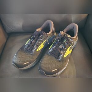 Brooks Black and Neon Adrenaline GTS Running Shoes